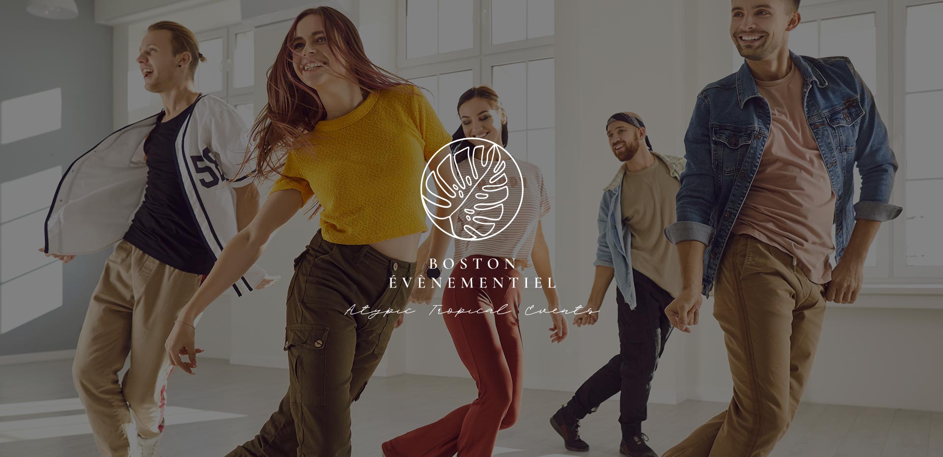 Groupe de danseurs lors d'un événement